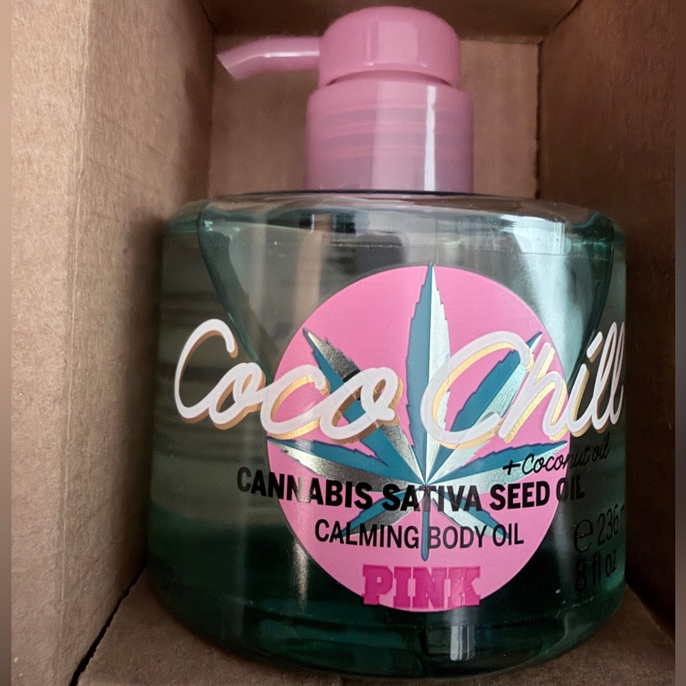 PINK Victoria's Secret Coco Chill Calming Body Oil - Pink and Green